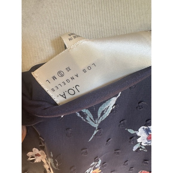 J.O.A. Dress Women's Small Navy Blue Pin Dot Delicate Floral Print Wrap - Picture 8 of 8